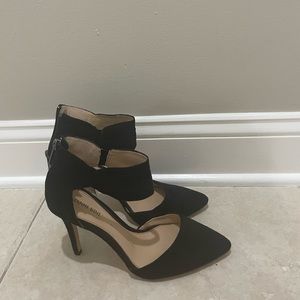 Velvet Black Gianni Bini Heels Size 8